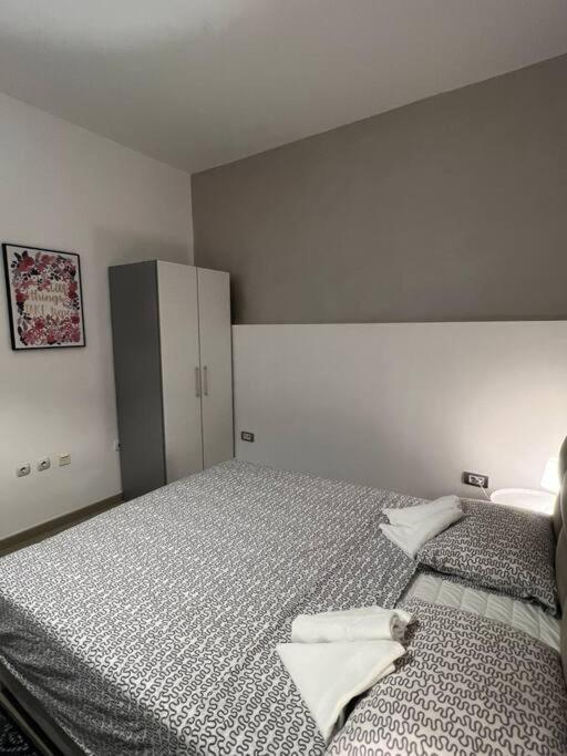 Sany Center Apartment Belgrado Buitenkant foto